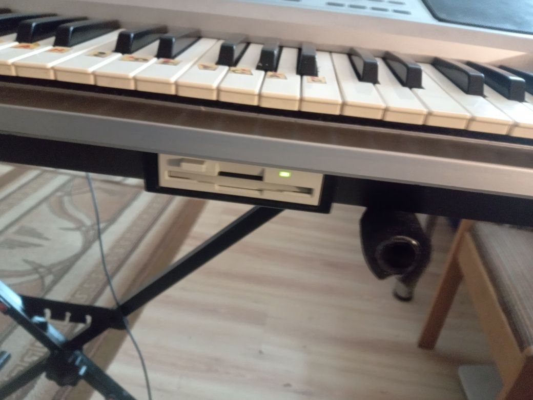 Keyboard korg pa 50