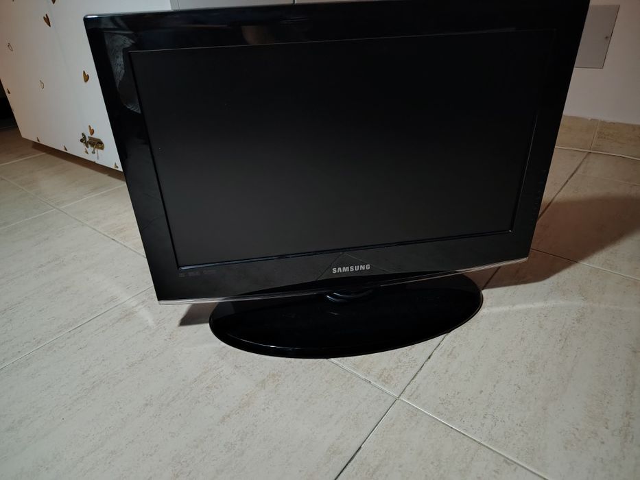 Televisor Samsung 22"
