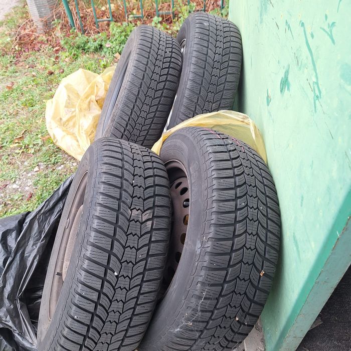 Opony zimowe Sava 215/65R16 – 4 szt.