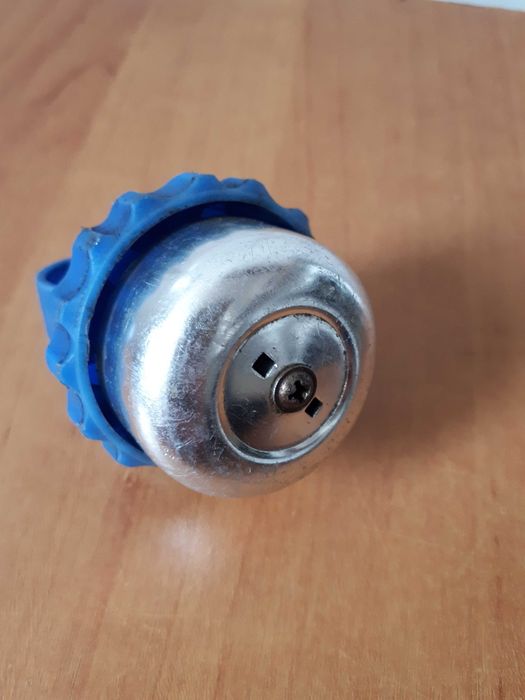 Dzwonek rowerowy obrotowy