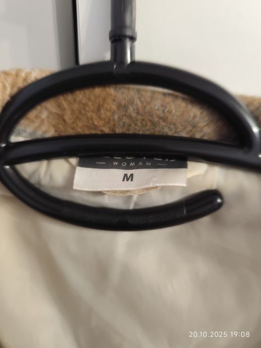 Kurtka damska w kratę