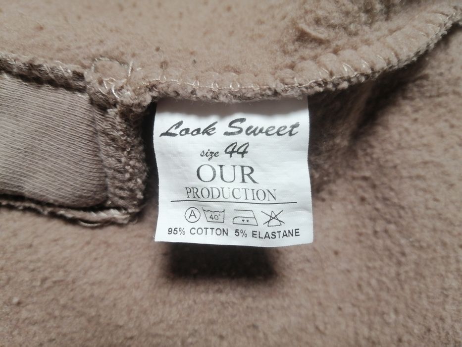 Жіночий утеплений костюм