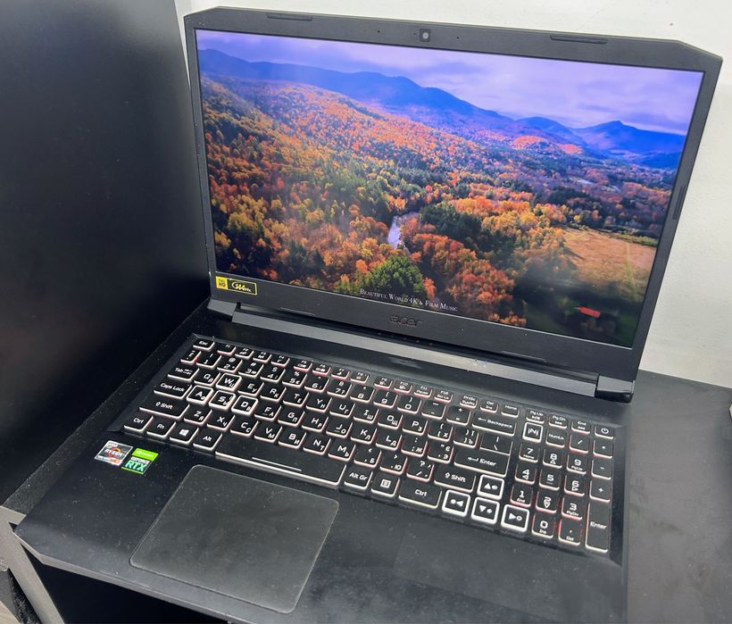 Ноубтук ігровий Acer   Nitro N20c в гарному стані