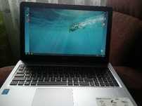 Sprzedam laptopa