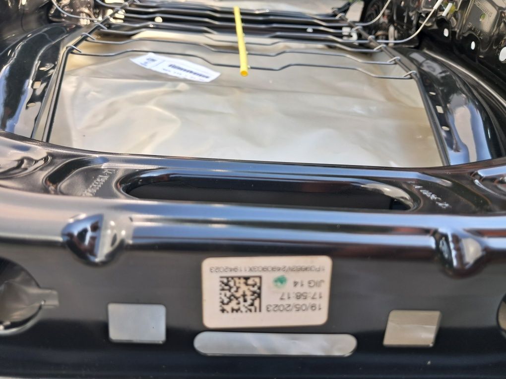 Stelaż fotela -BMW  X1 (U11) / ix1 ( U12 )- oparcie - NOWE- Vat23