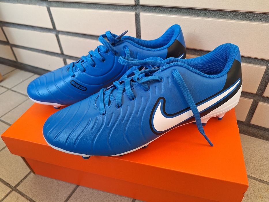 Nike Legend 10 Club FG/MG