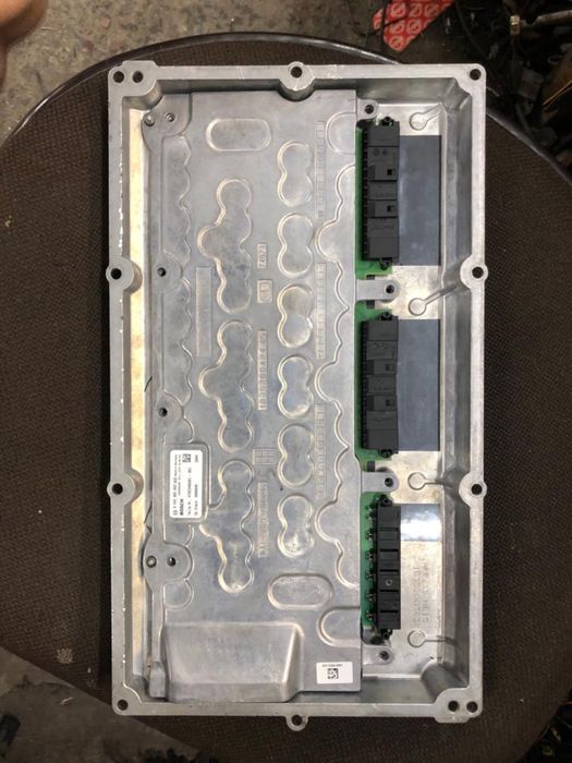 Mercedes ремонт батареи и BMS LIb48 w169, w223, w213, w222, w205, w212