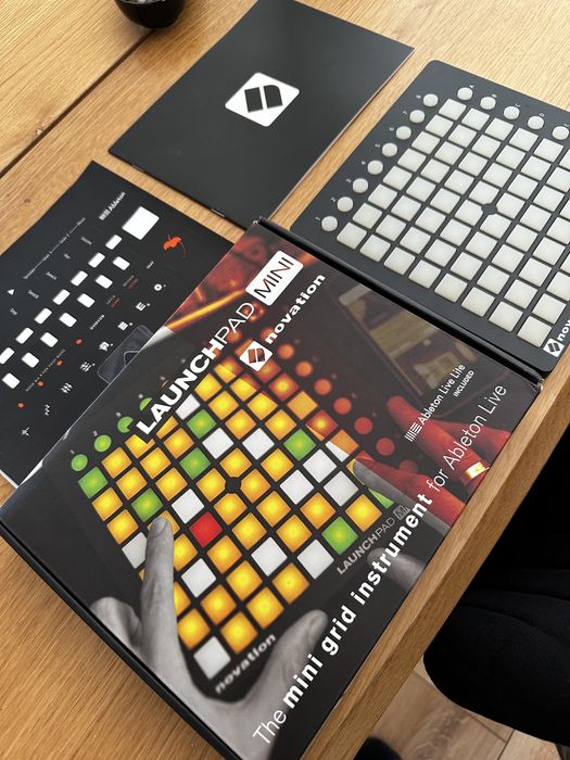 Launchpad mini mk2 lunchpad midi novation NOWY