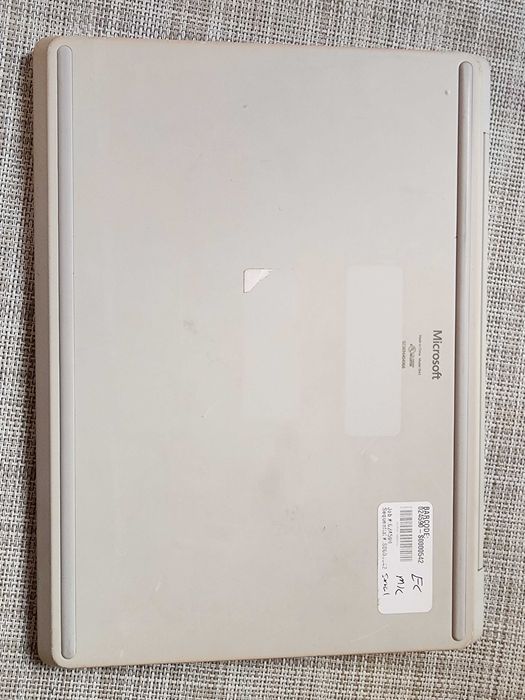 Microsoft Surface Laptop GO 12.4" i5-1035G1 8GB 128GB SSD (1943)