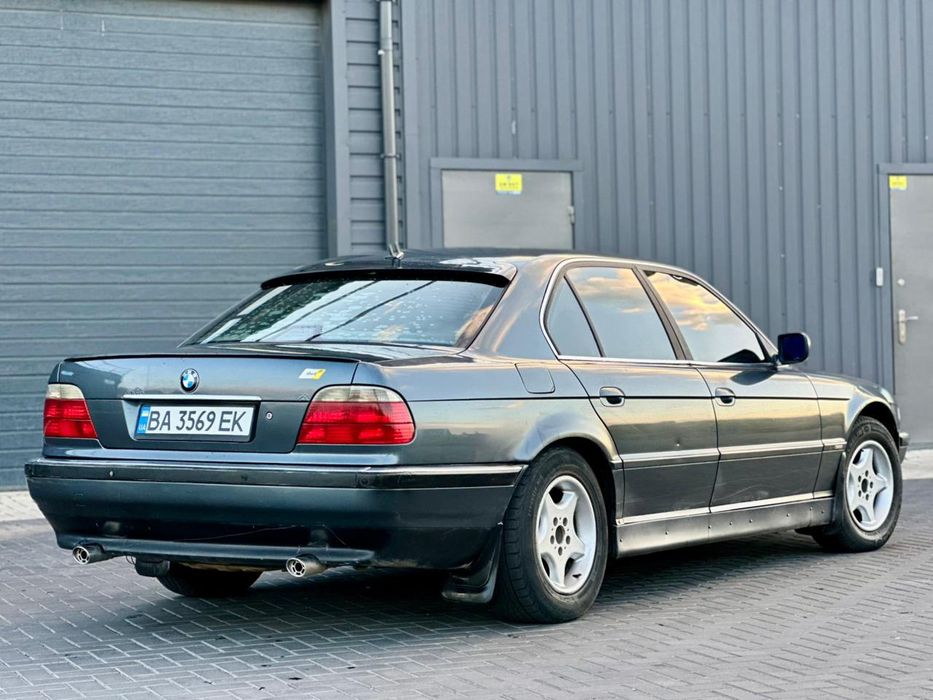 Продам Е38 728І.