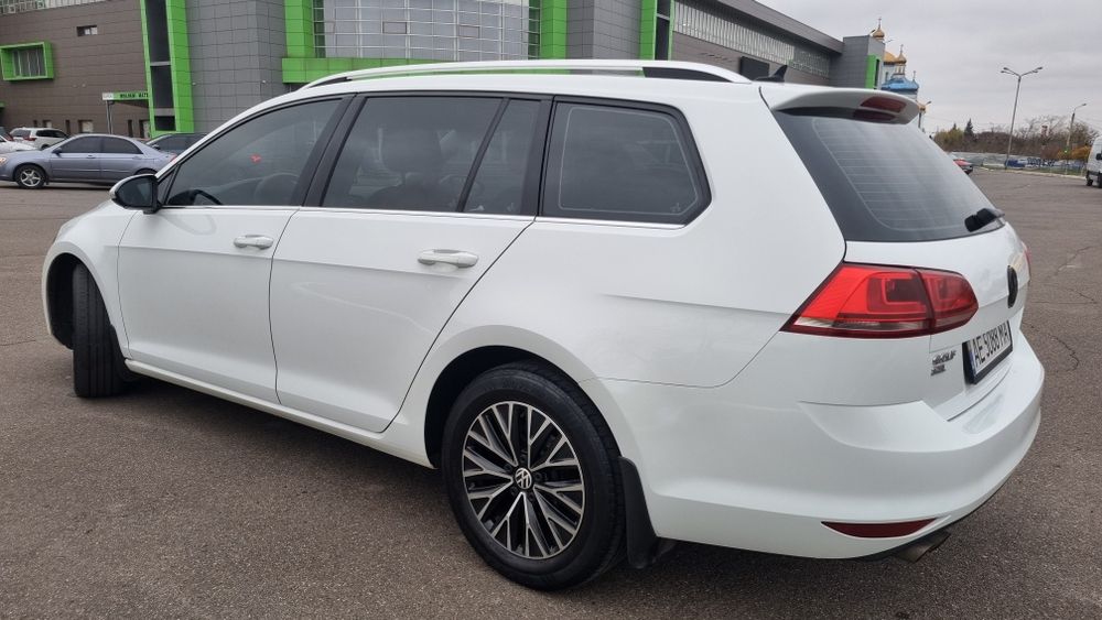 volkswagen golf 2.0 tdi variant