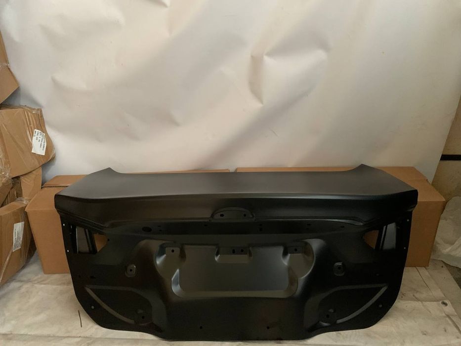 Ford Fusion  2014 2015 2016 2017 2018 2019 крышка багажника форд фьюжн