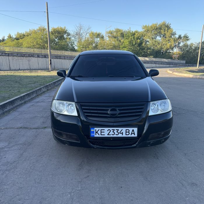 Nissan Almera 1.6 2008