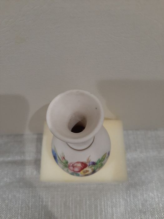 Peça em Porcelana Ibis Aveiro