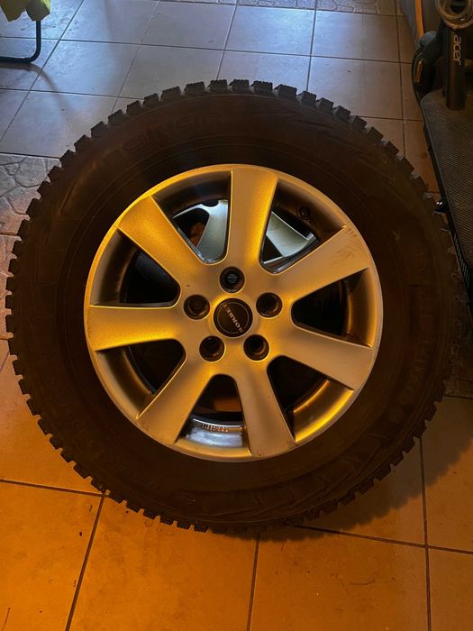 Alufelgi terenowe Borbet R16 z oponami 235/60 komplet