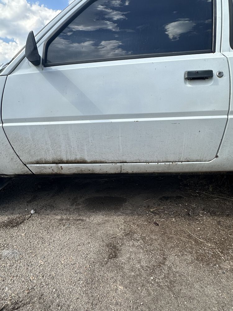 Продам таврию читайте описание