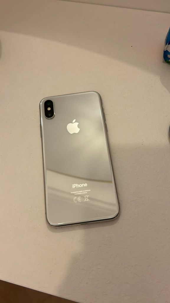 iPhone X 64GB IOS