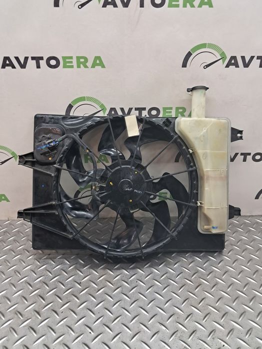 Диффузор радиатора в сборе HYUNDAI ELANTRA 16- 25350F2000