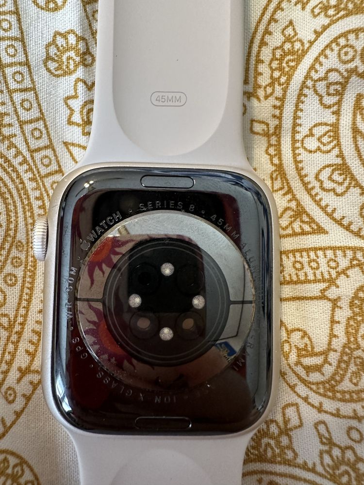 Apple watch series 8 45 mm Starlight