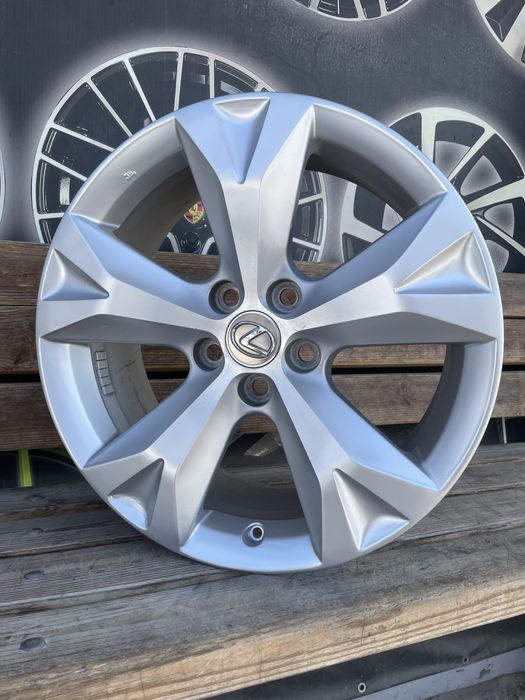 777 R18 5/114,3одиночка розпарка запасное колесо Lexsus Toyota