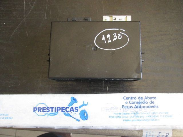 Modulo 61351387961 BMW E36 1995 318I FECHO CENTRAL BMW E36 1991 318I 115CV 4P CINZA