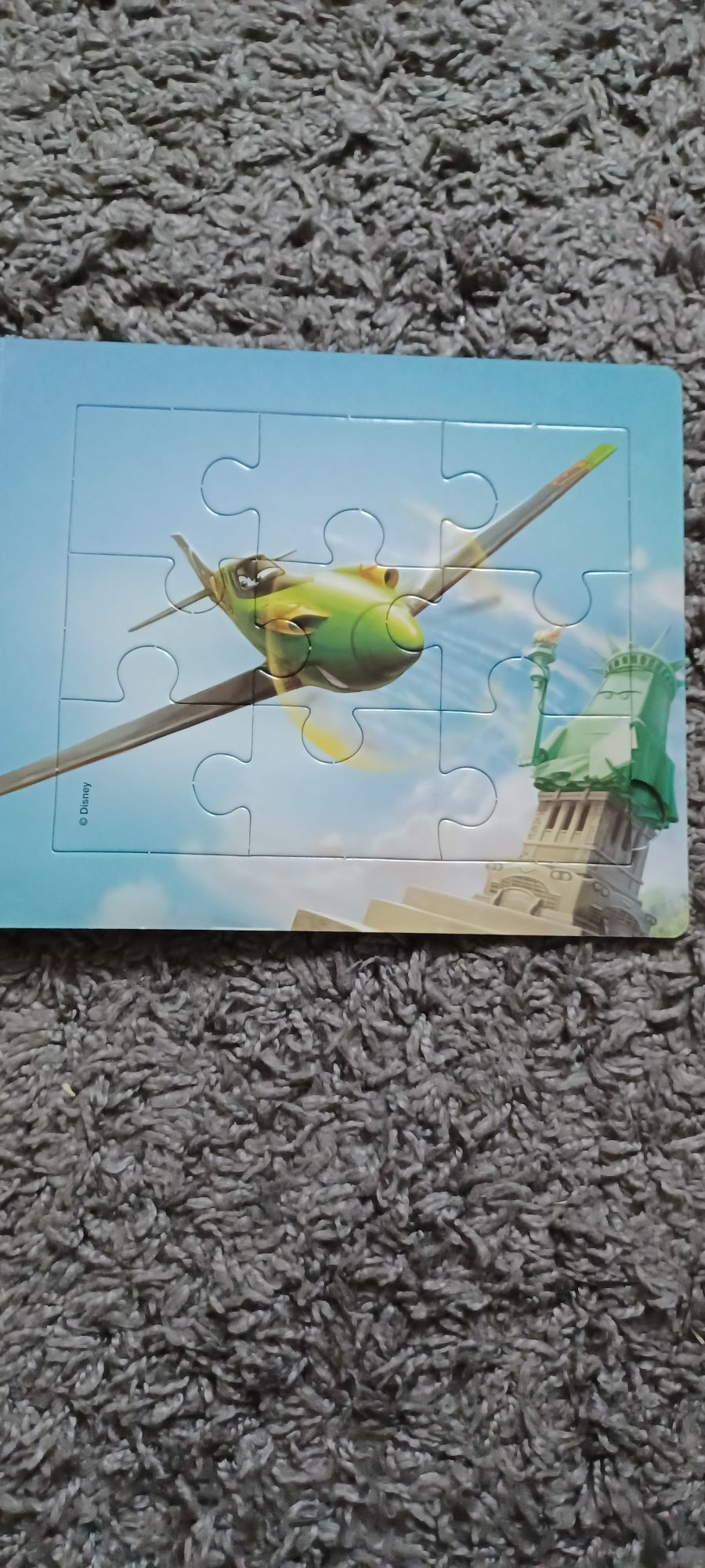 Samoloty 2 książeczki w tym puzzlowa Egmont, Disney,