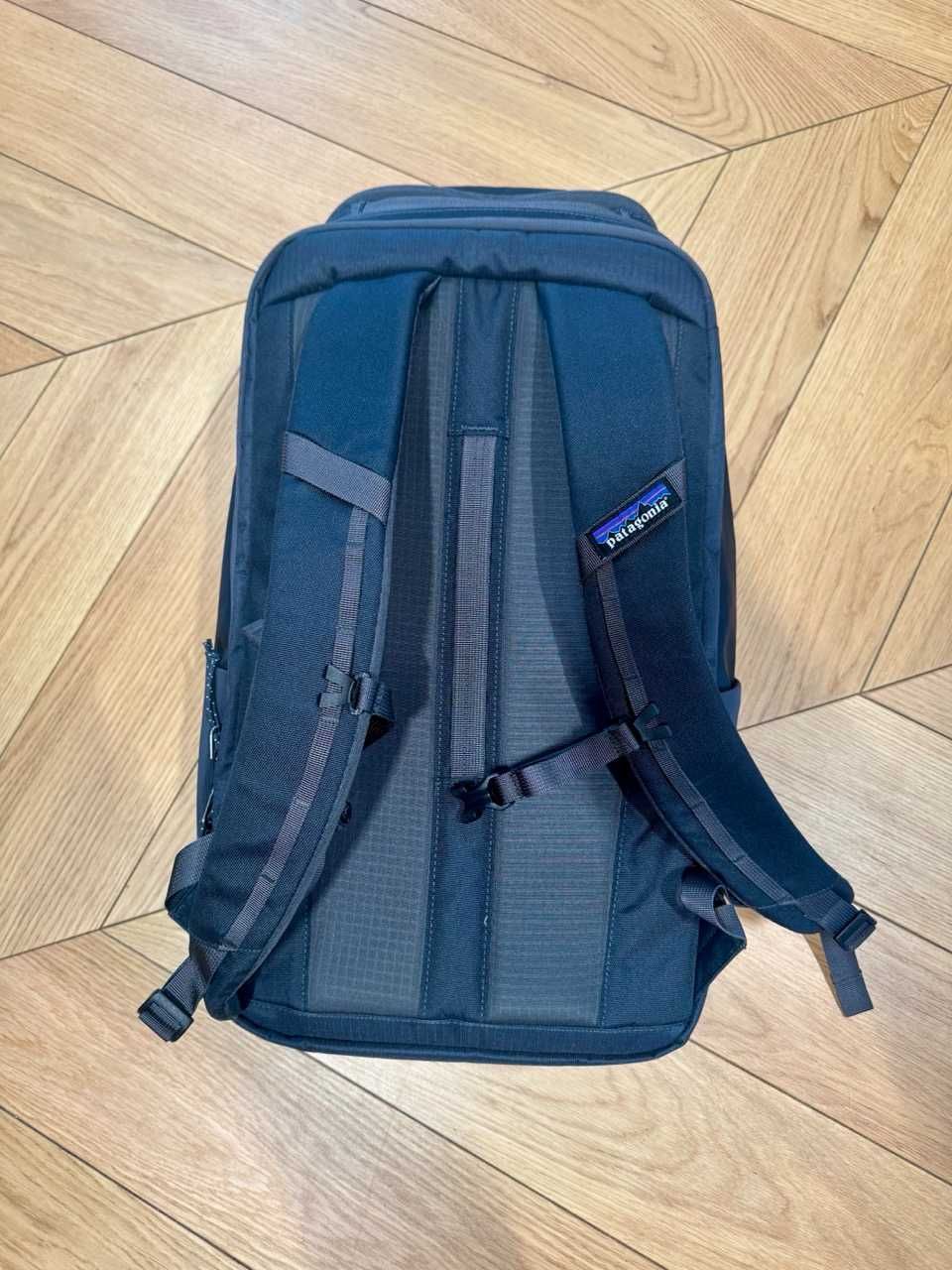 PATAGONIA Plecak Black Hole Pack 32L