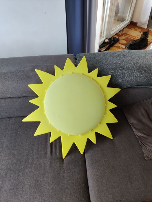 Lampa podwieszana na 3 żarówki plafon Słońce dla dziecka