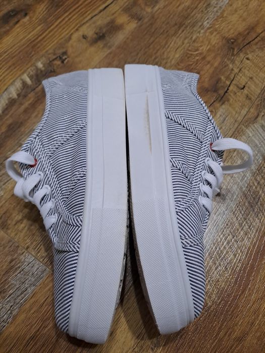 Жіночі  кеди 38 розмір