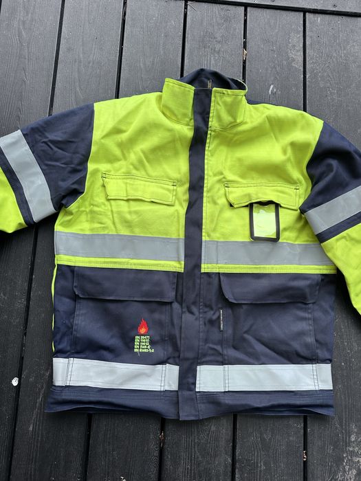 Bluza robocza z Atestami . Termostatyczna