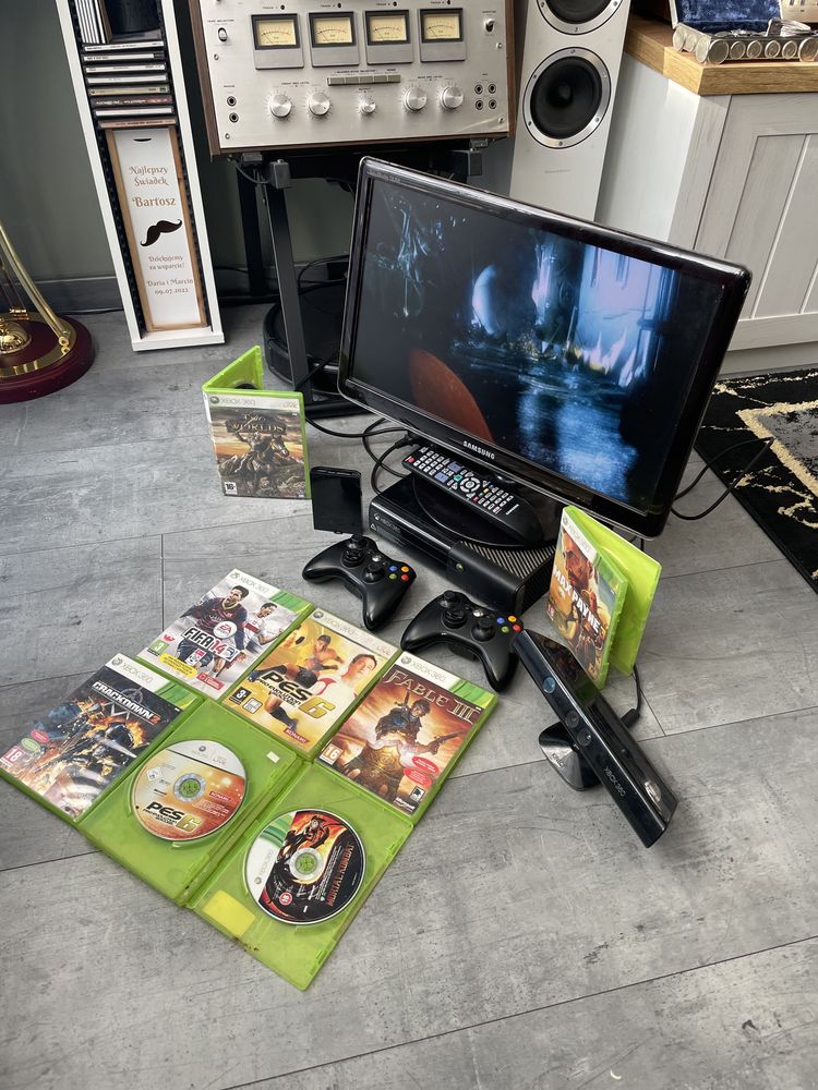 Zestaw Dla Gracza Konsola Xbox 360 250GB/TVSamsung/Kinect/9xGier/2xPad