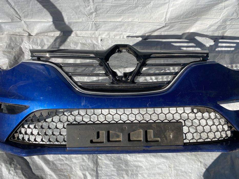 RENAULT MEGANE IV 4 GT LINE zderzak przód przedni