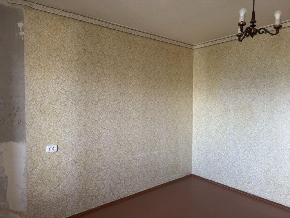 Продажа 2 к.кв ( чешки) на 12-й Продольной