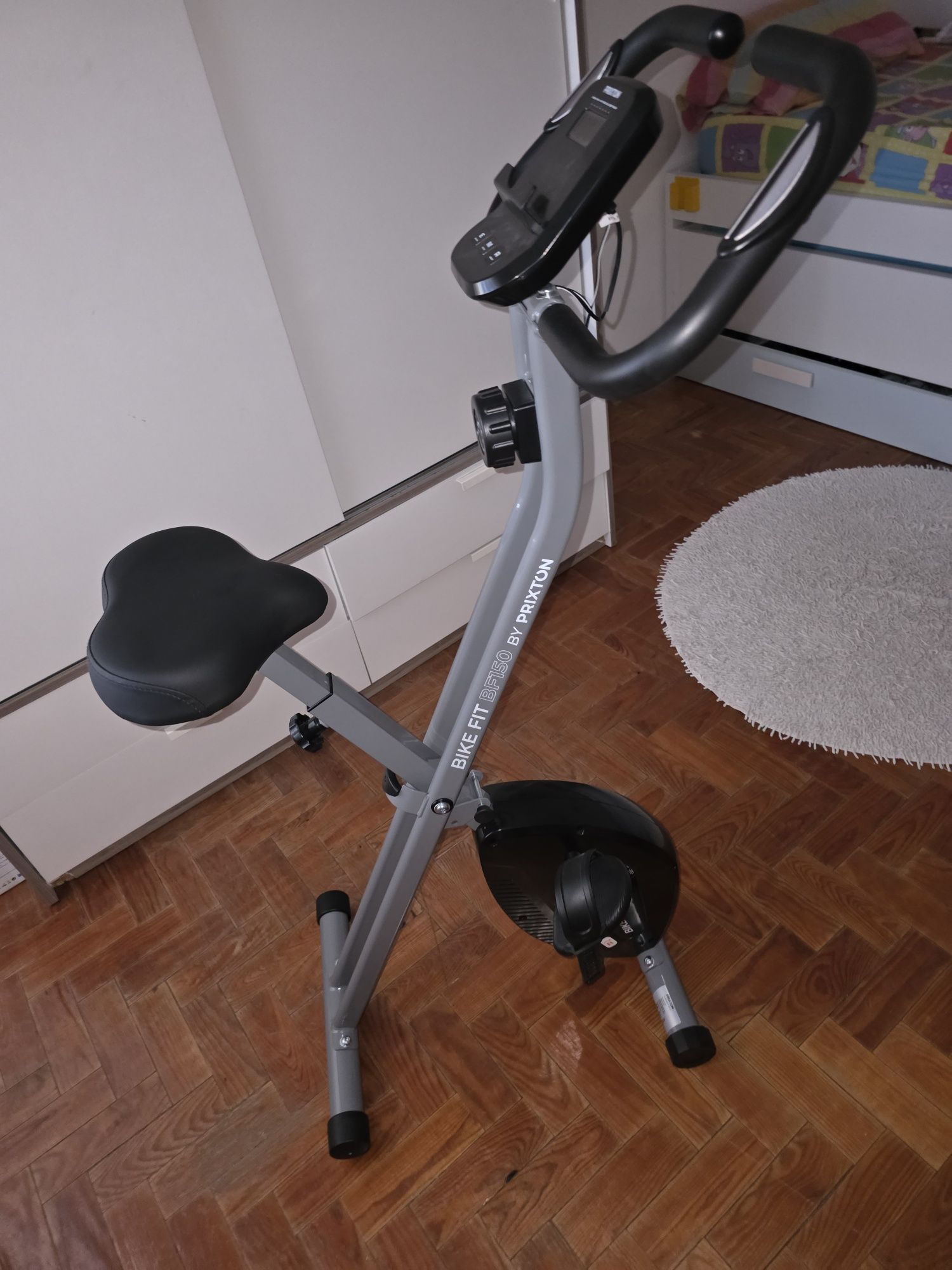 Vendo bicicleta NOVA COM URGÊNCIAA!!!