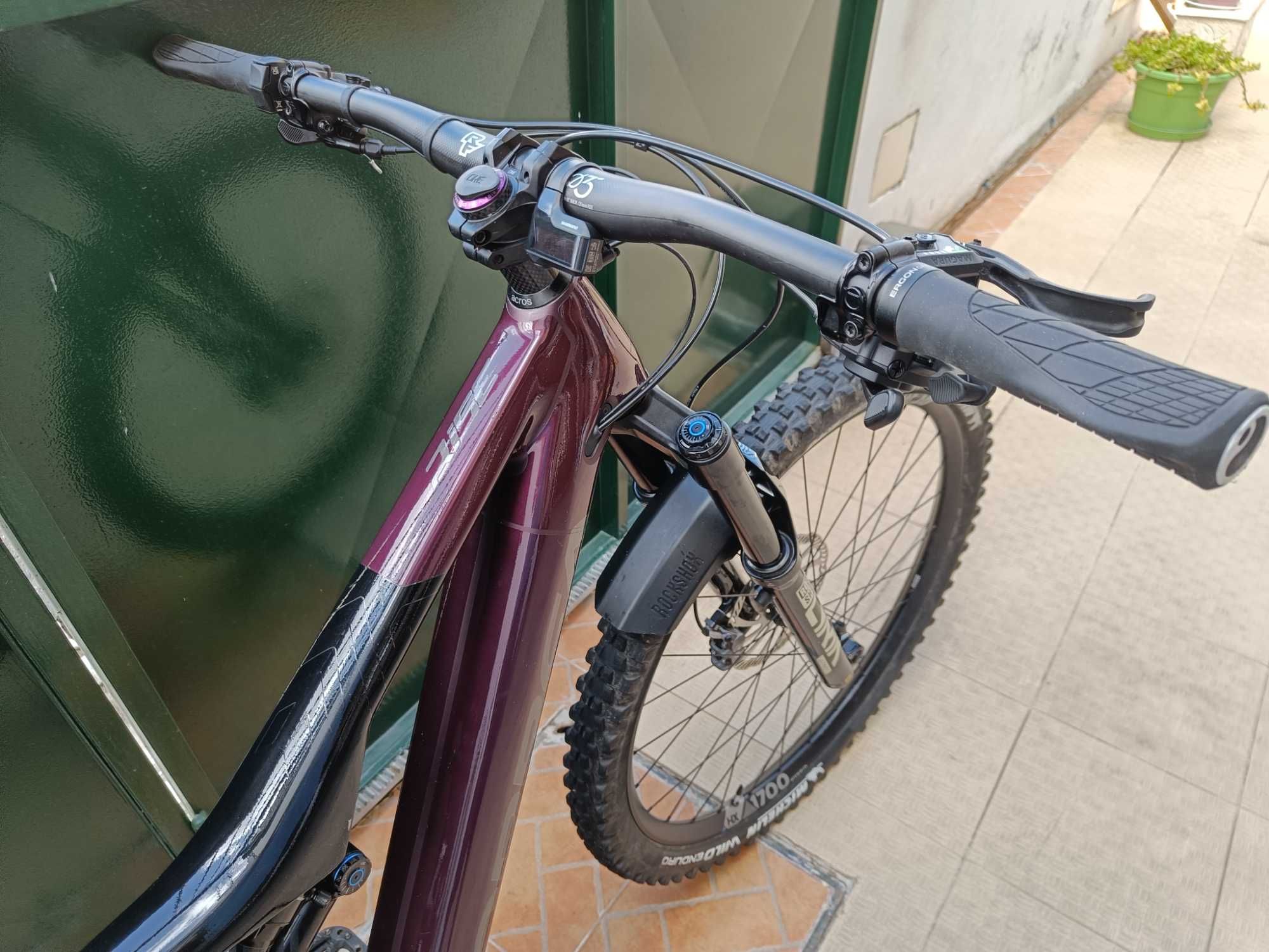 Bicicleta Elétrica Orbea Rise Tamanho L fatura de 2024