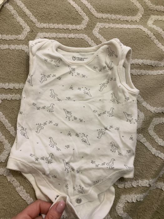 Речі на дівчинку