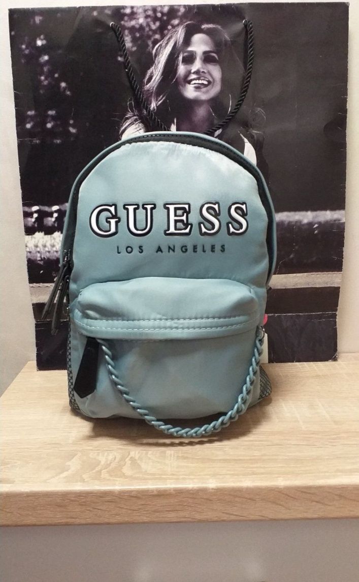 Оригинальный рюкзак Guess оригинал