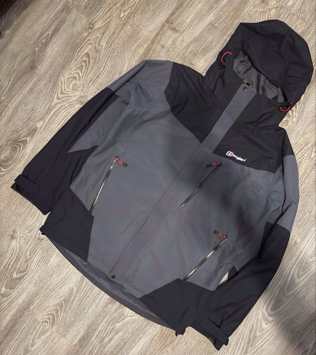 Мембранна куртка Berghaus HydroShell Elite вітрівка