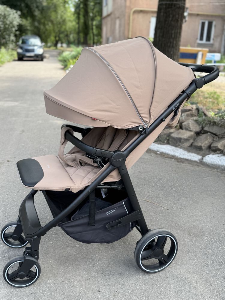 Продам коляску прогулку Carrello Bravo