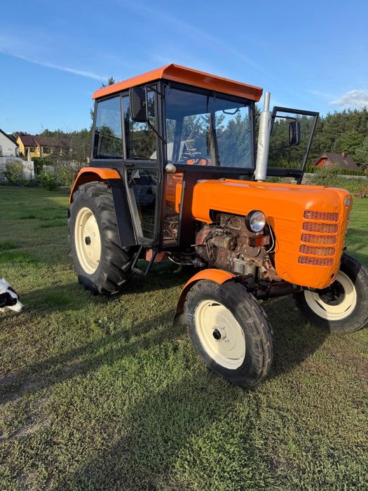 Ursus c 4011 rok 1969 przyczepa SANOK D-44B 1988