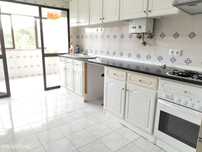 Andar T3 com garagem Urbanização Ar e Sol