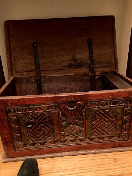 Arca em madeira decorativa