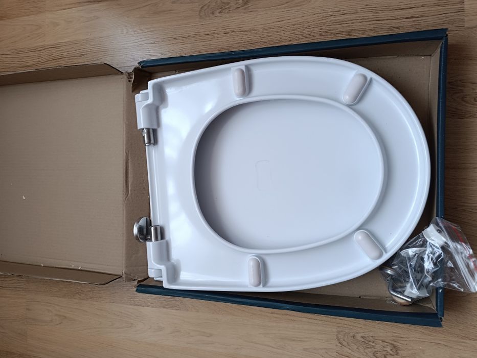 Продам сиденье для унитаза ergo