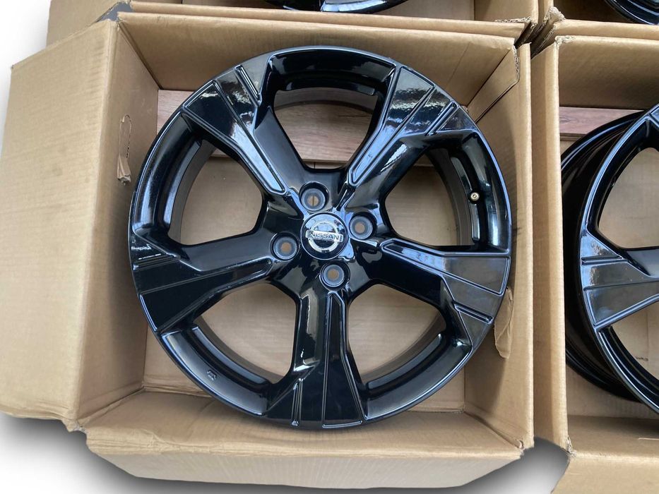 Felgi ALUMINIOWE 17 Nissan Micra Note Renault Clio V