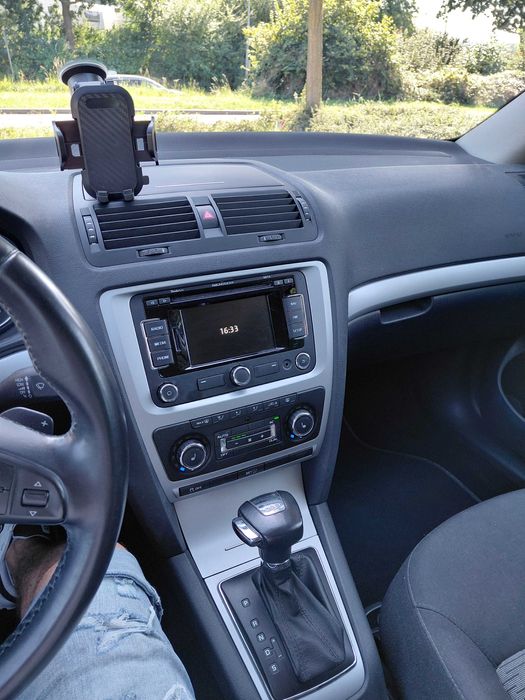 Шкода октавія 2012 дизель 2л автомат