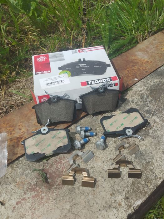 Гальмівні колодки задні FDB1788 Ferodo