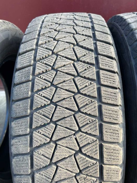 Резина Bridgestone Blizzak 225\55\17R