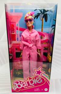 Колекційна лялька Барбі в рожевому комбезі Barbie The Movie