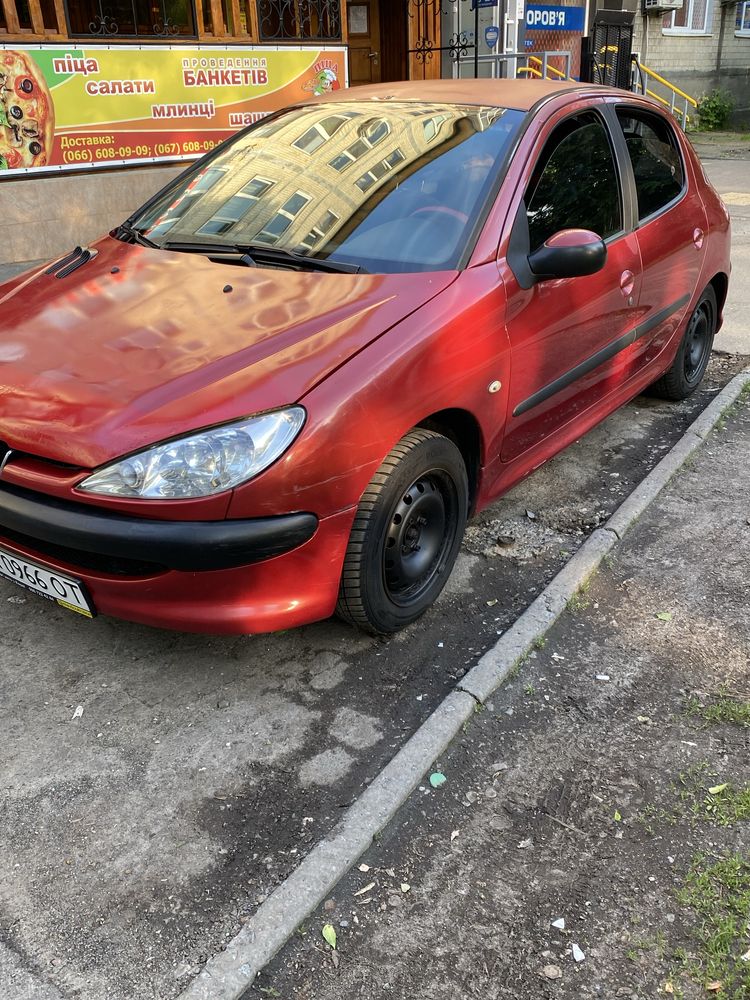 Продам Пежо 206