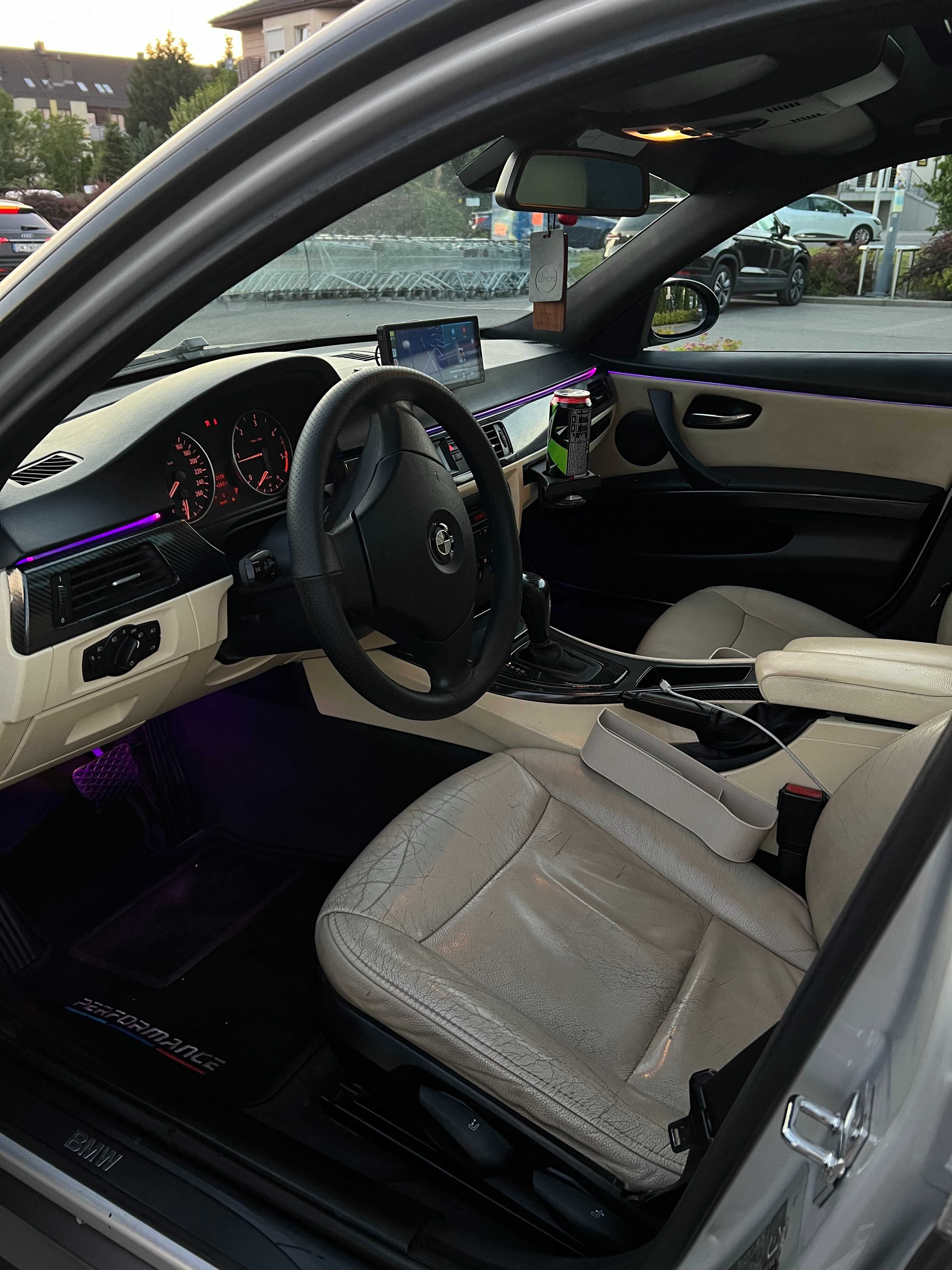 BMW e91 320d automat